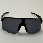 عینک آفتابی اسپرت اوکلی OAKLEY مدل SUTRO تمام مشکی