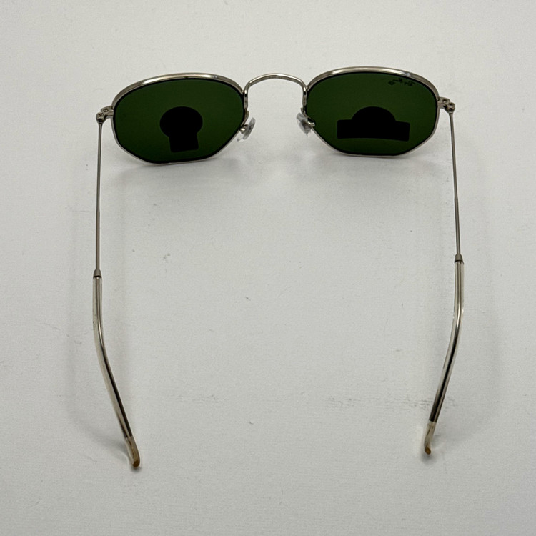 عینک ریبن هگزونال شیشه سنگ سبز فریم نقره ای به همراه پک کامل ریبن کد Rayban RB 3548