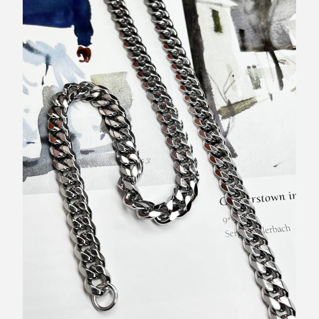 گردنبند مردانه طرح کارتیه Cartier جنس استیل عیار 316 رنگ ثابت کد ztk (پس کرایه)