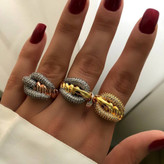 انگشتر زنانه نگین دار طرح دیور Dior فری سایز Freesize رنگ کاملا ثابت کد sm (پس کرایه)