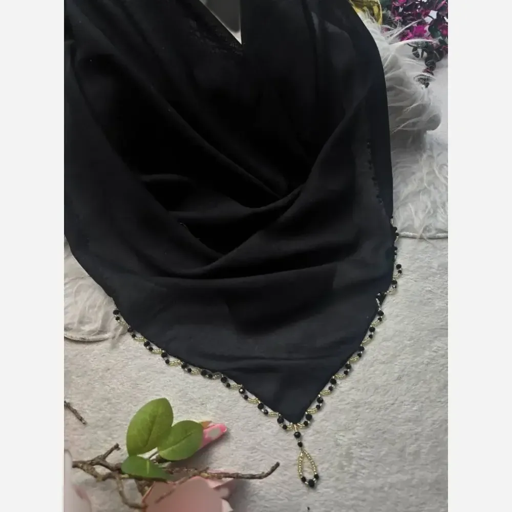 روسری مجلسی مشکی کرپ حریر با خرجکار ملیله آویز قواره 100