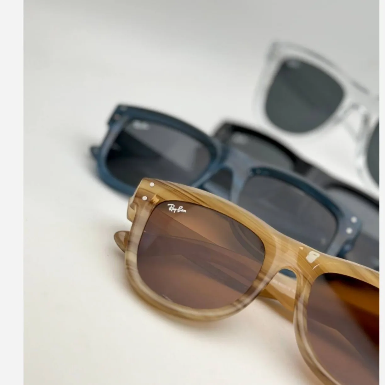 عینک آفتابی ری بن مدل ویفرر ریورس Ray-Ban RBR0502S با فریم کائوچویی و محافظت UV400