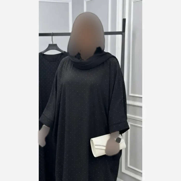 عبای زنانه مجلسی مدل نگیندار جنس الیزه رنگ مشکی فری سایز (2)