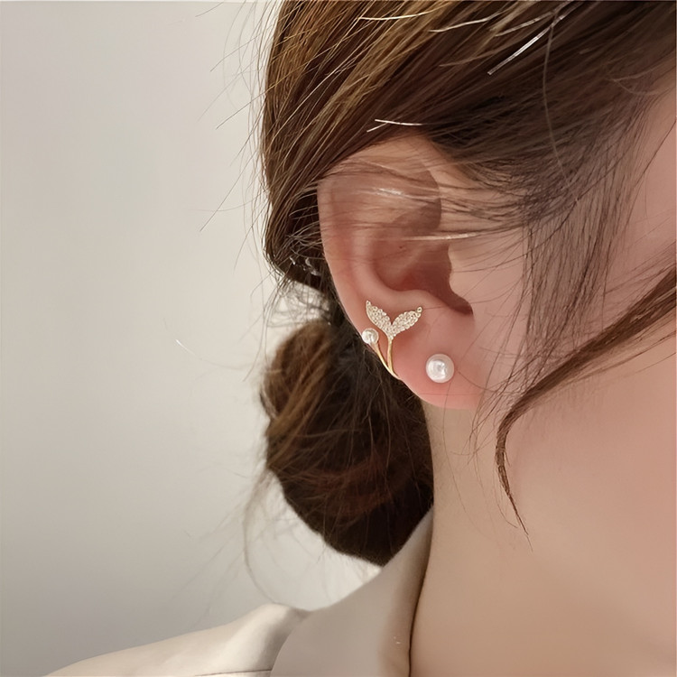 گوشواره دم وال 3 حالته طلایی و نقره ای