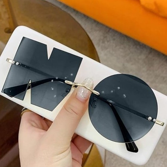 عینک آفتابی طرح نو ترند روز