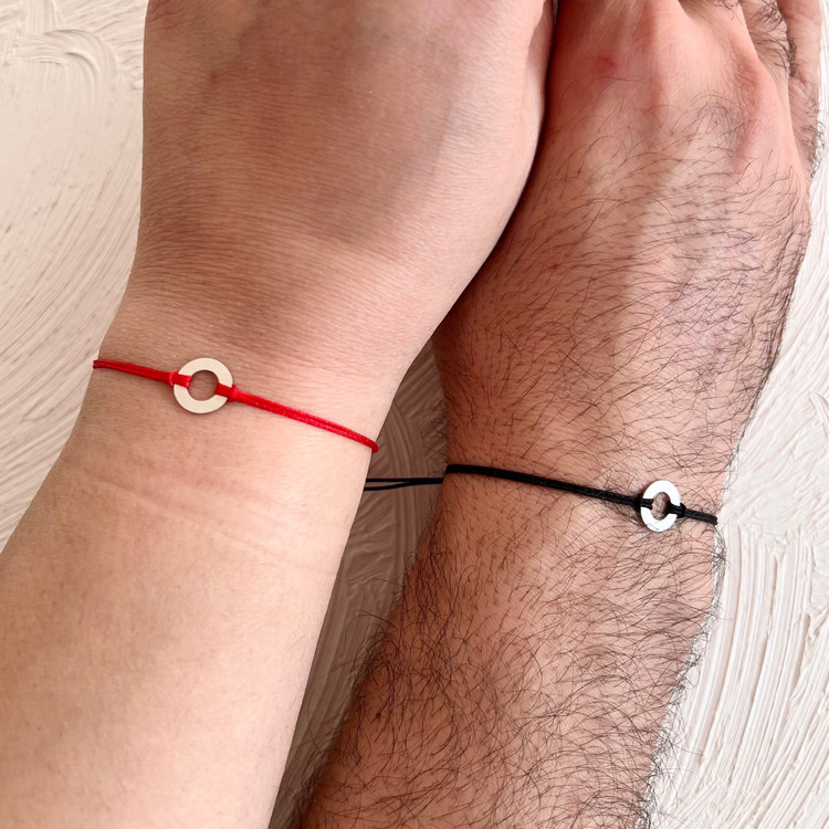 دستبند نقره با پلاک دایره مینیمال
