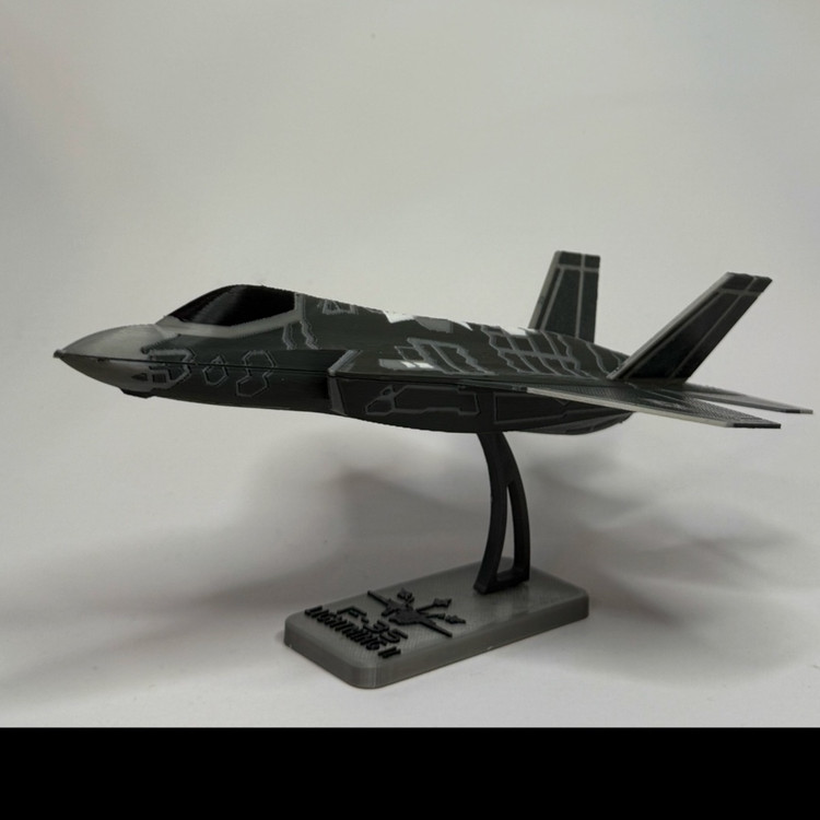 جنگنده F-35