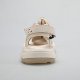 صندل جلو بسته زنانه اسنوهاک مدل SN-S1281 Salo