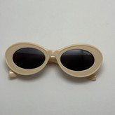 عینک آفتابی زنانه Loewe Oval Chunky لووه بیضی کرمی کد 1207 (ارسال رایگان)